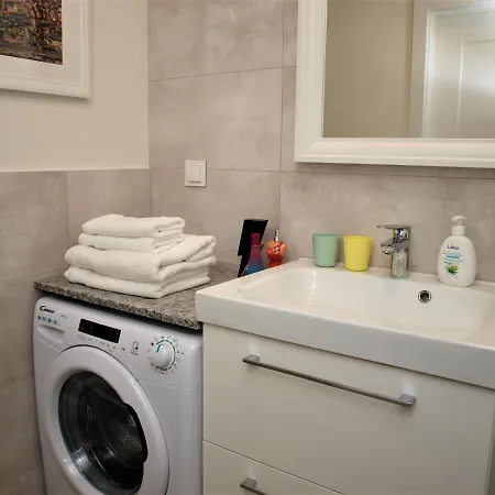 Metro Zabkowska - Convenience And Quality Apartmán *